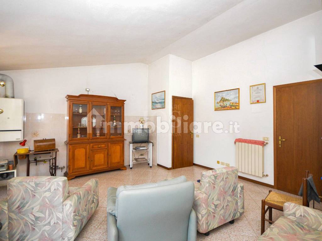 Salone