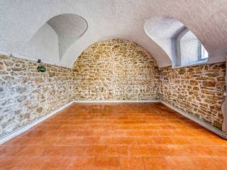 Stanza non arredata