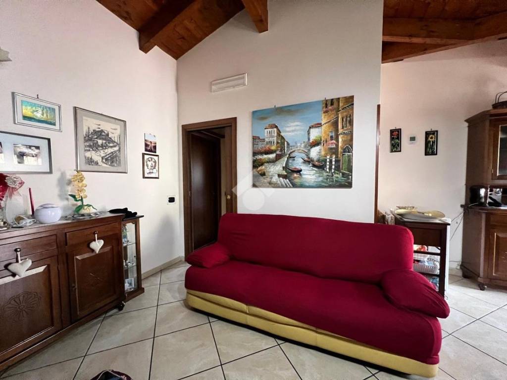Salone
