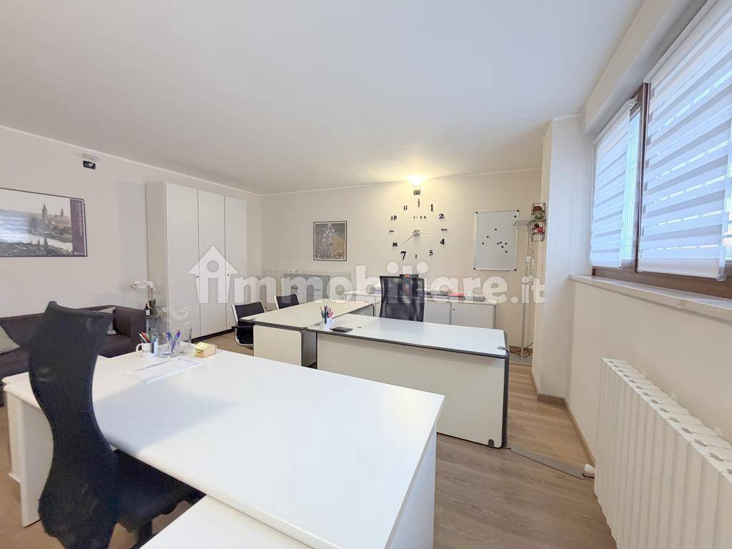 Ufficio - Studio via Albere 132, Verona, Rif. 127216773 - Immobiliare.it