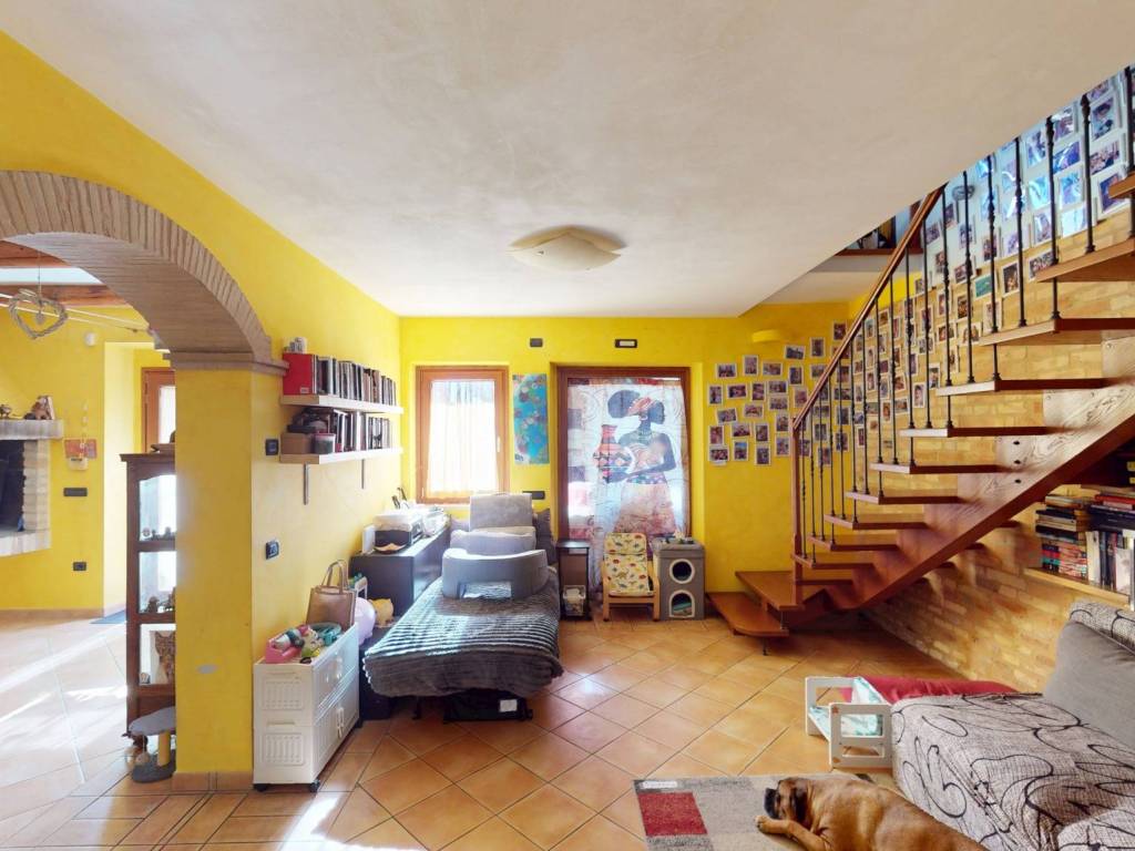 Salone