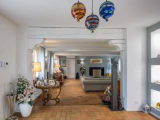 Salone