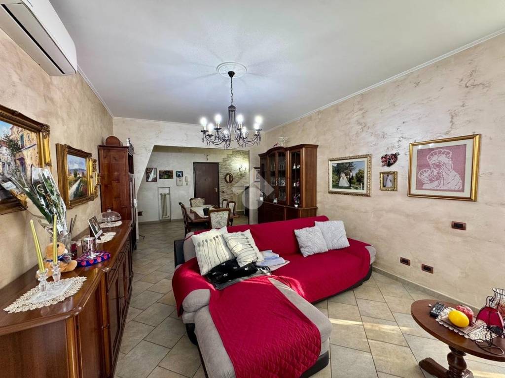 Salone