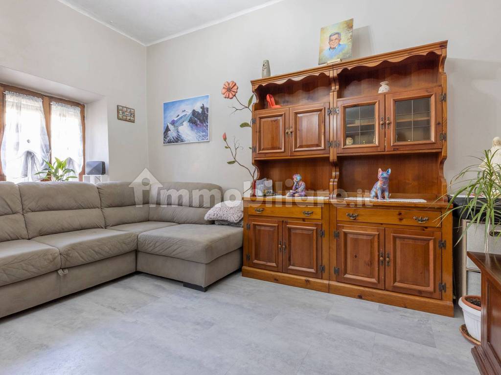 Salone
