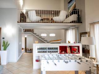 Salone