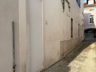 Zona