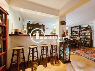 Taverna