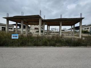 Capannone San Giacomo degli Schiavoni - foto 1