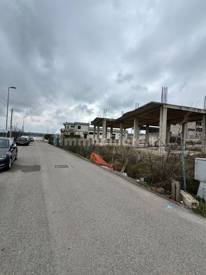 Capannone in Costruzione 300mq con Terreno 1.200mq - San Giacomo degli Schiavoni - foto 14