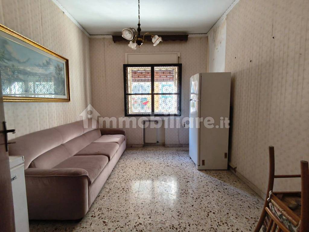 Salone