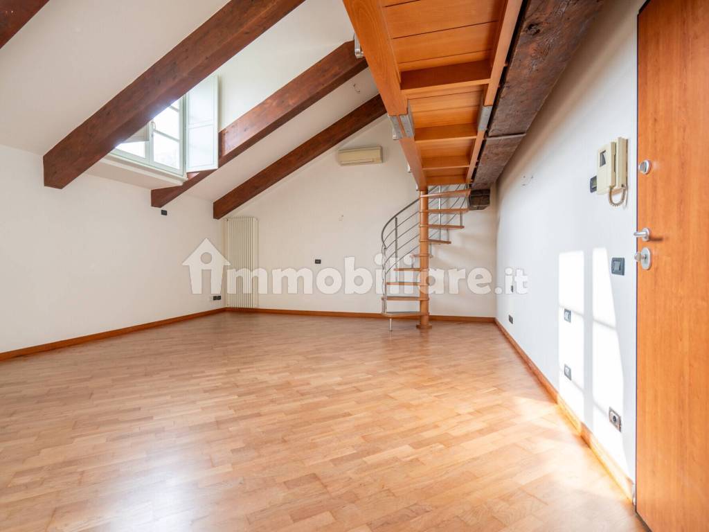 Appartamento in Centro, foto 2 di 24