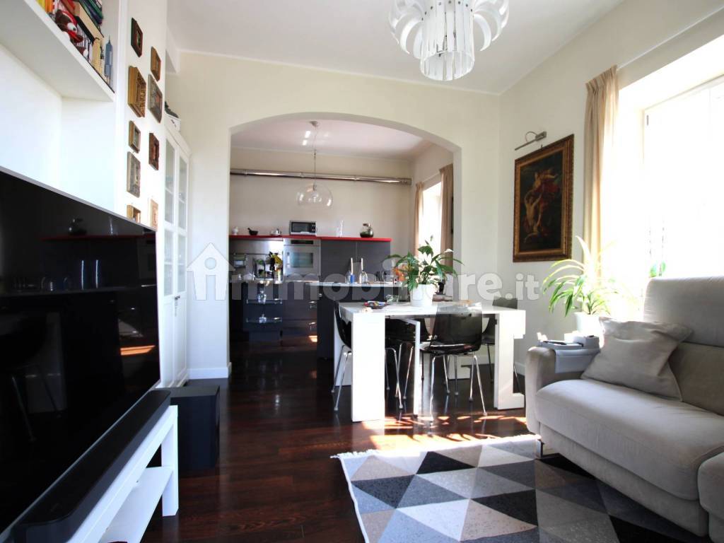 Salone