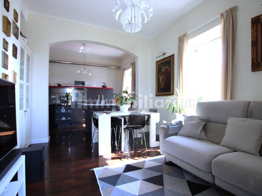 Salone