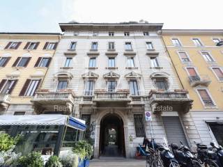 Trilocale via San Marco 38, Moscova, Milano