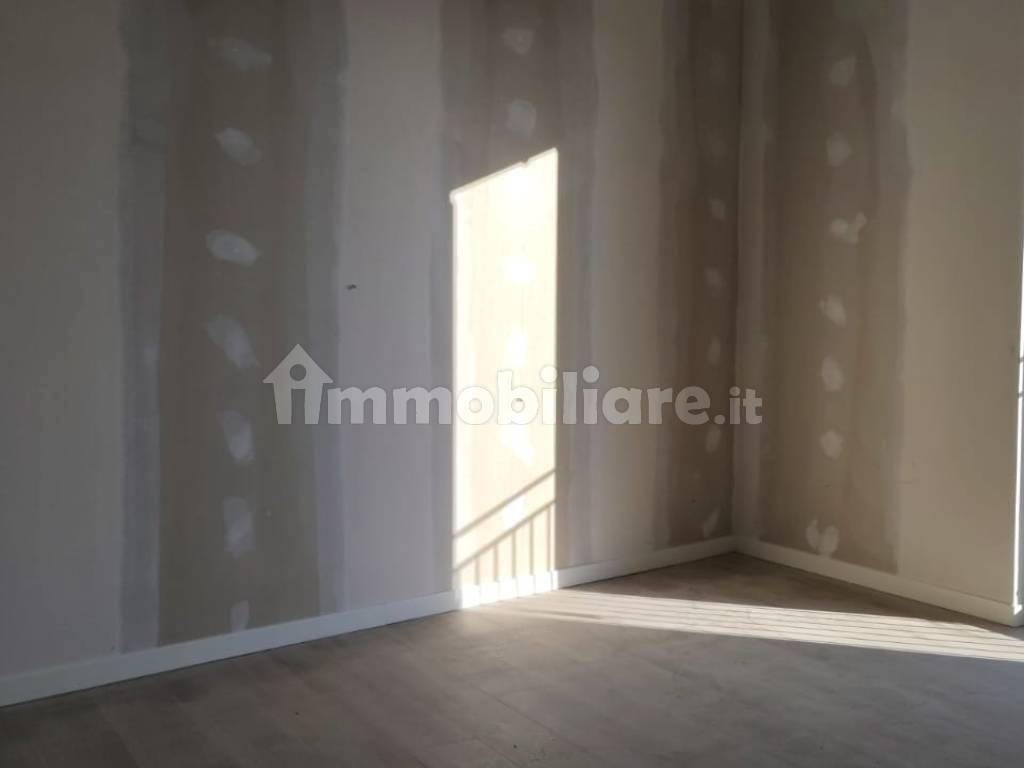Stanza non arredata