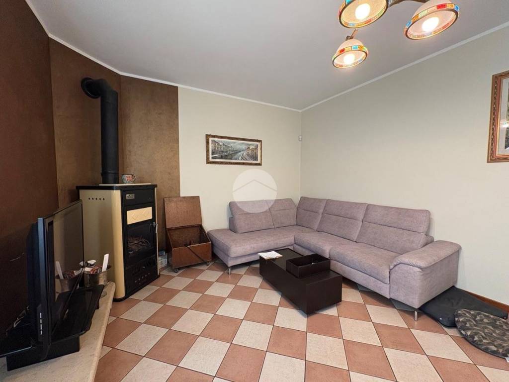 Salone