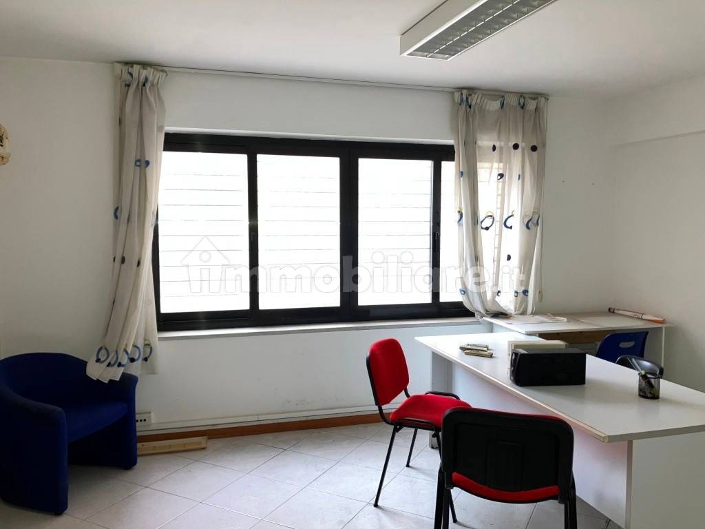Ufficio - Studio via dei Cantieri 13, Palermo, Rif. 127472992 ...