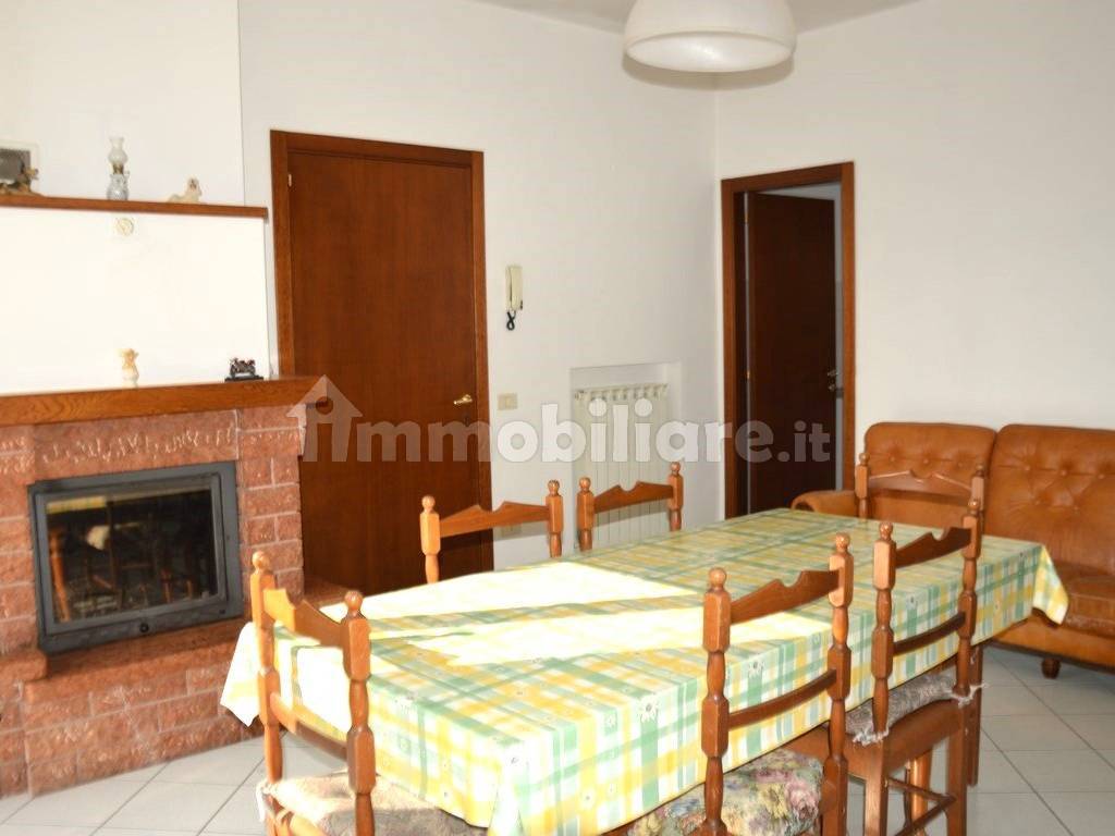 Salone
