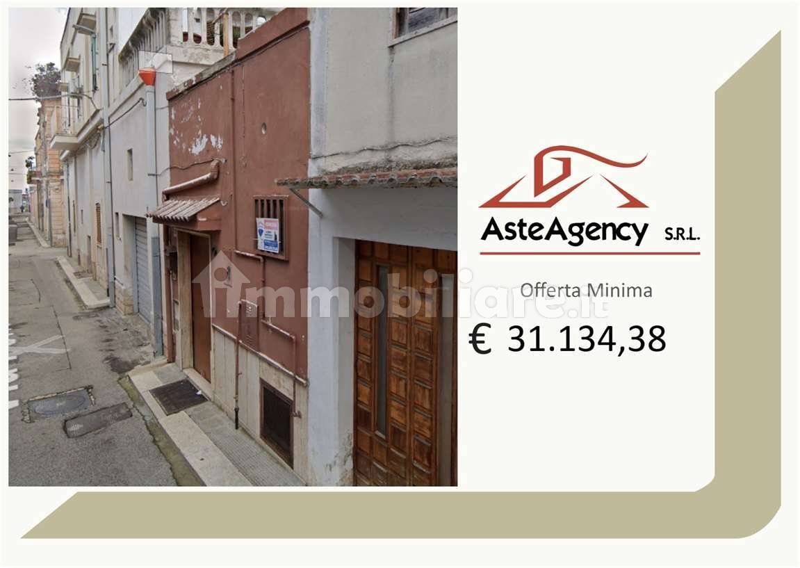 Appartamento in vendita a Adelfia