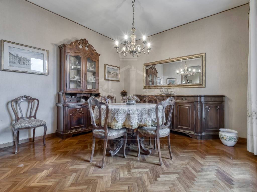 Salone