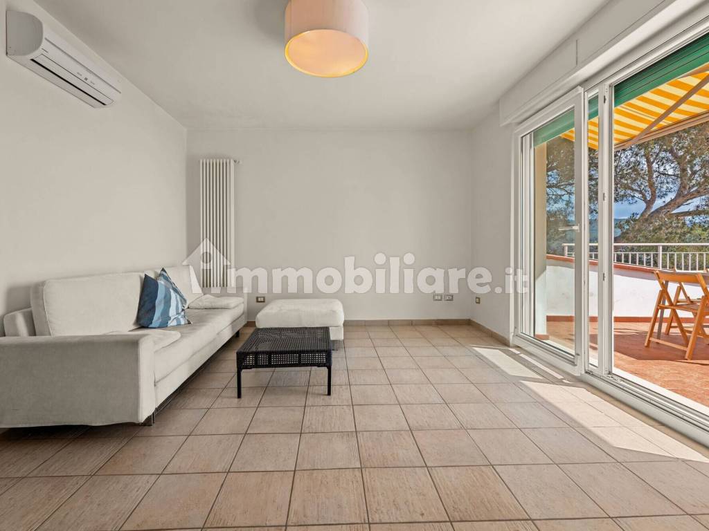 Salone