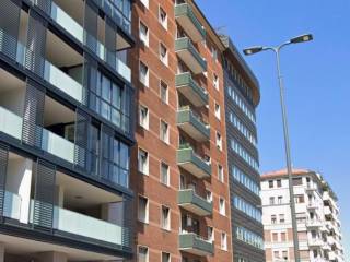Trilocale via Melchiorre Gioia 71, Isola, Milano