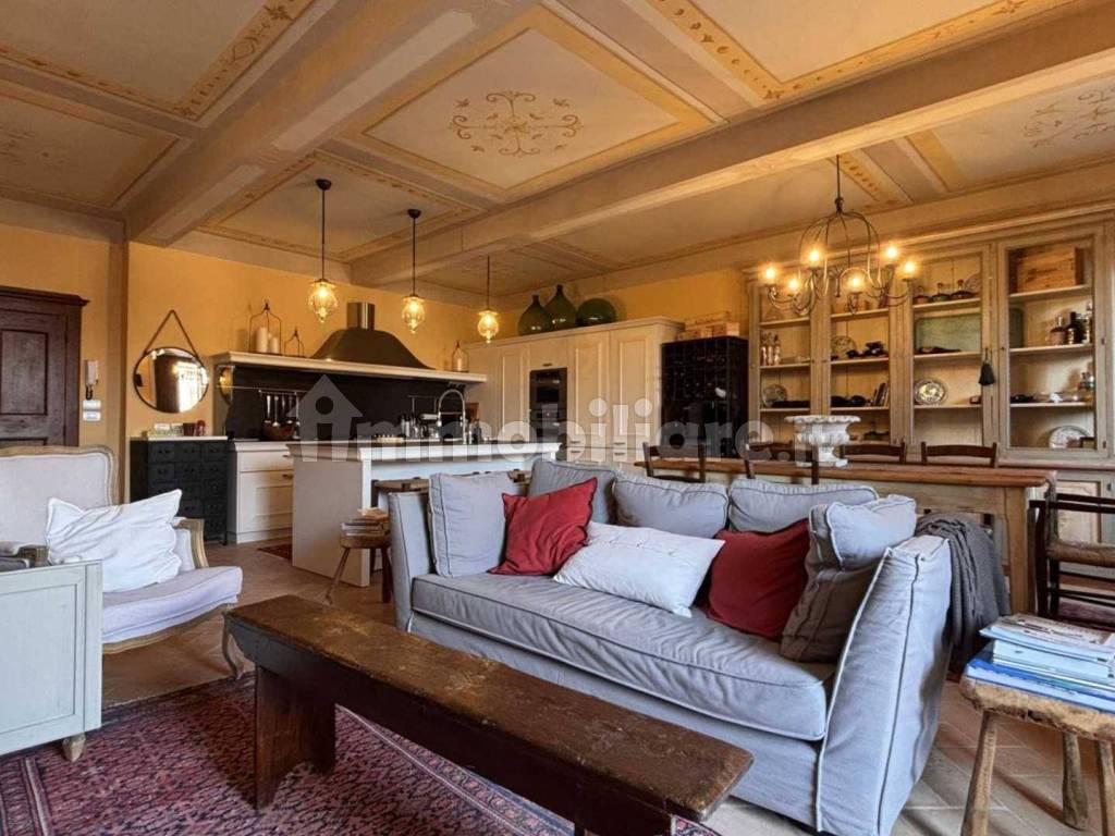 Salone