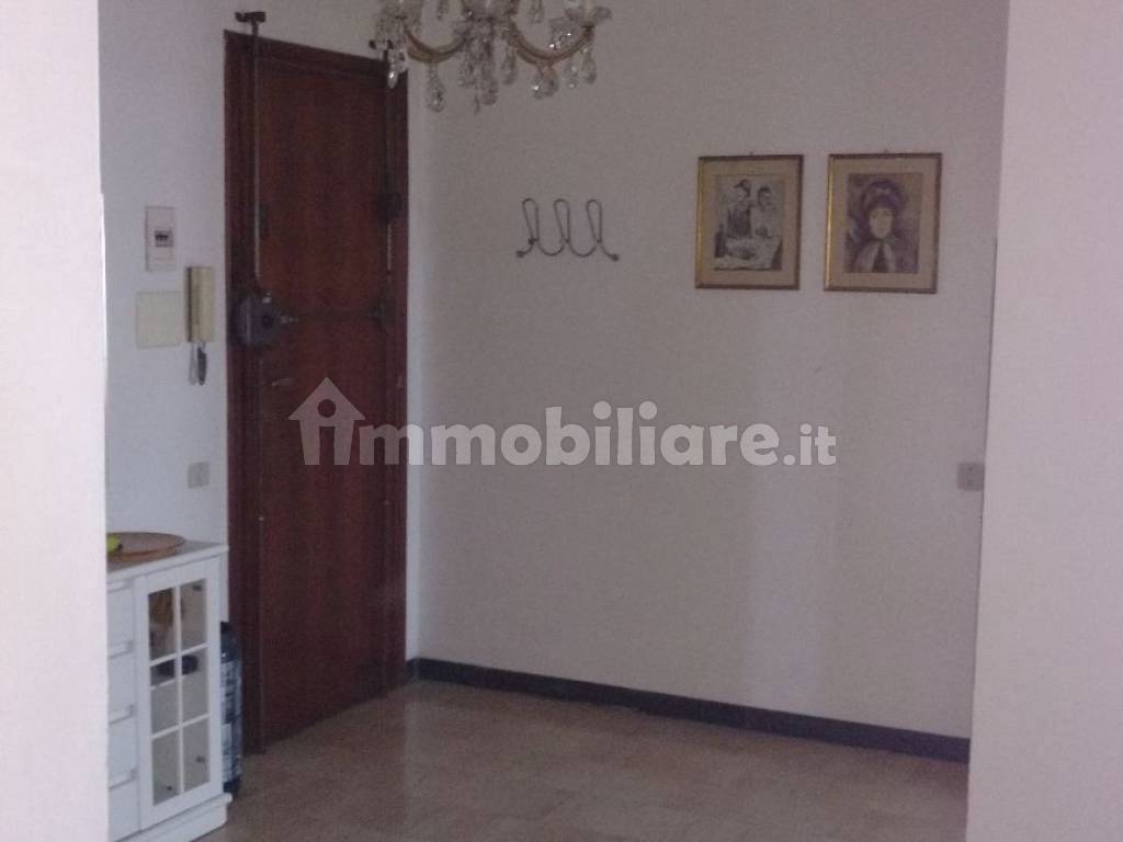 Stanza singola in San Donato, foto 2 di 4