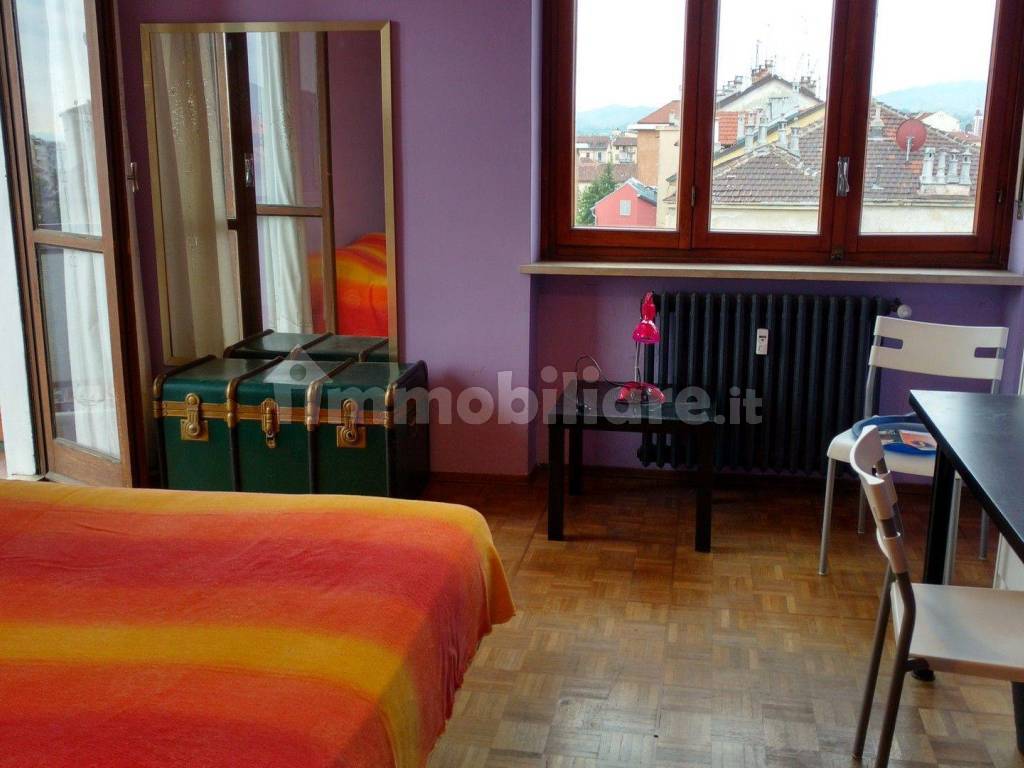 Stanza singola in San Donato, foto 4 di 4