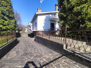 Zona