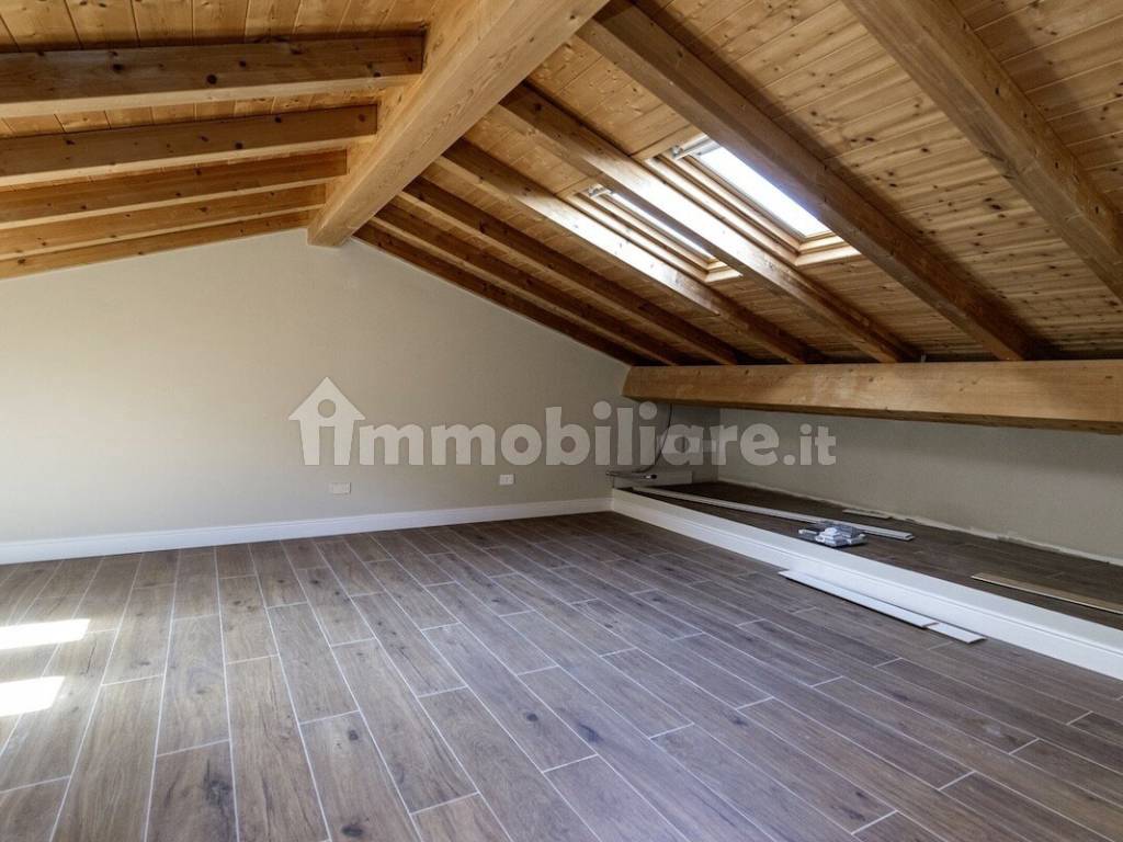 Stanza non arredata