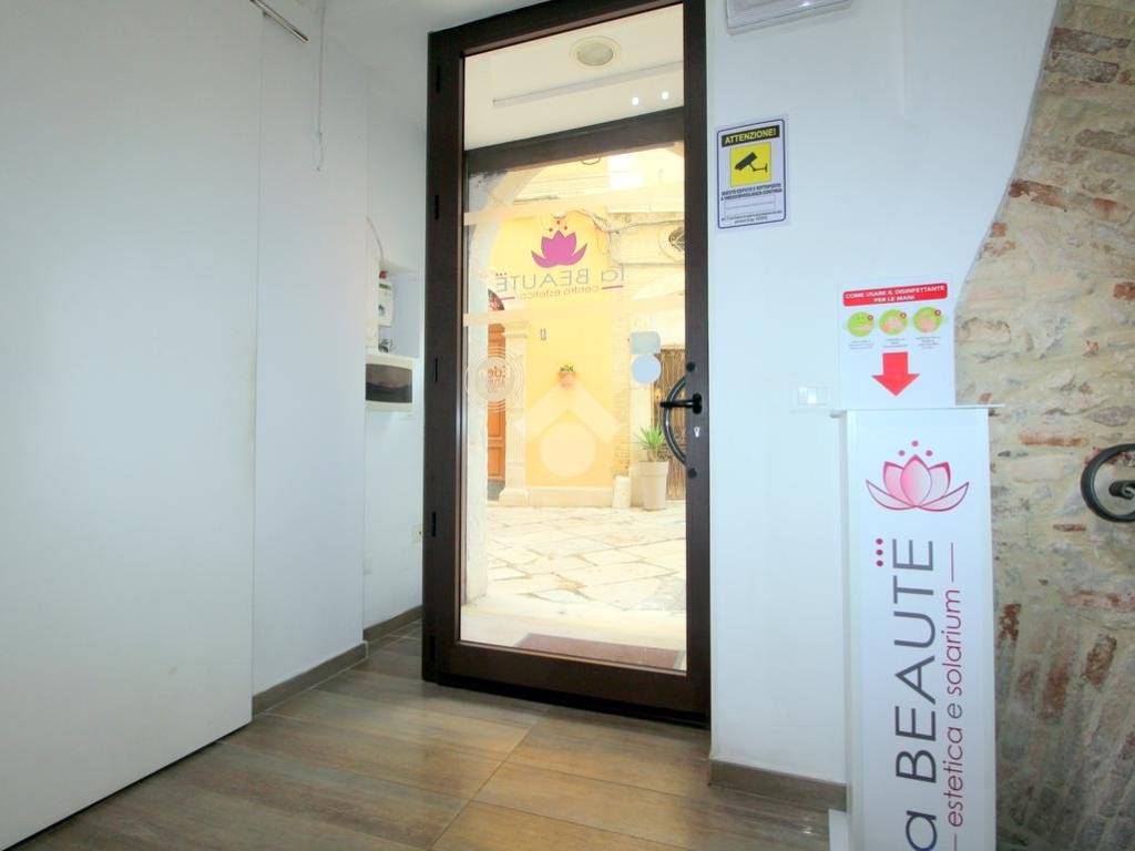Interno non residenziale