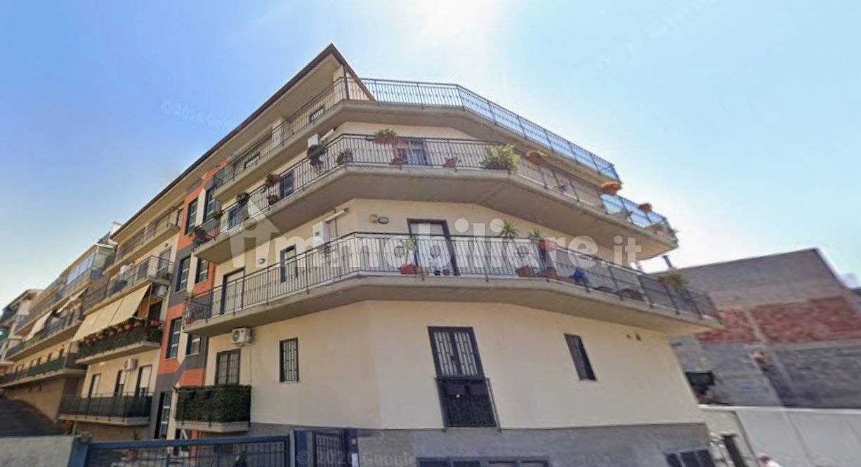 Appartamento in vendita a Camporotondo Etneo