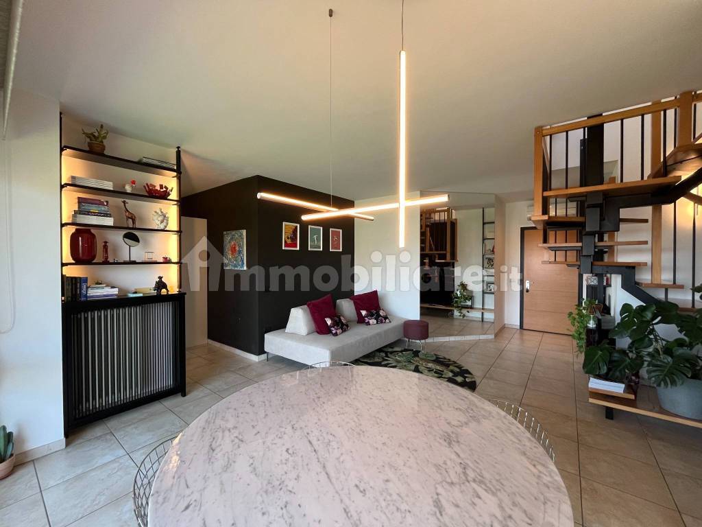 Salone
