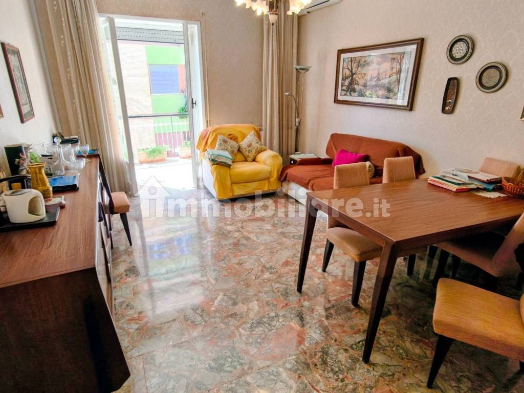 Salone