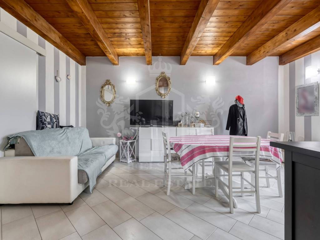 Salone