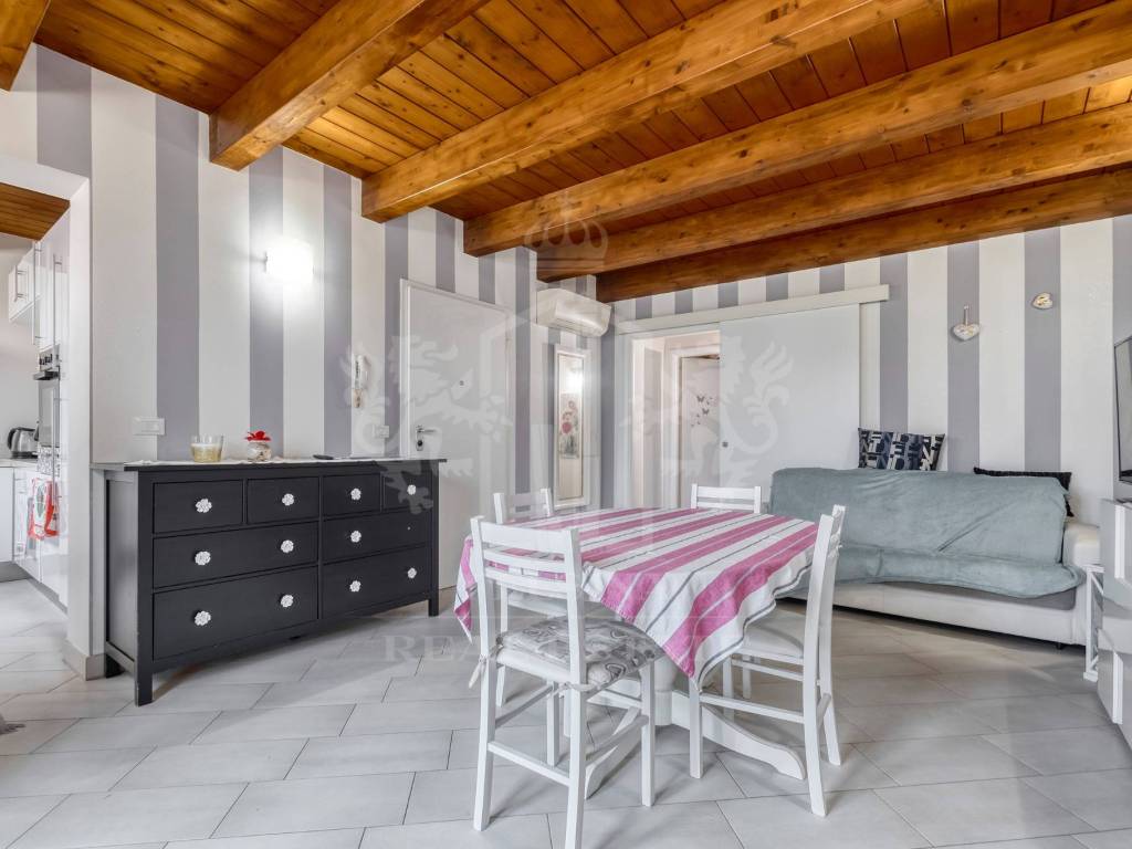 Salone