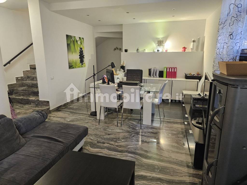 Salone