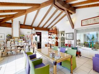 Salone