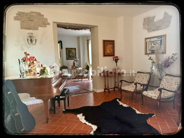 Salone