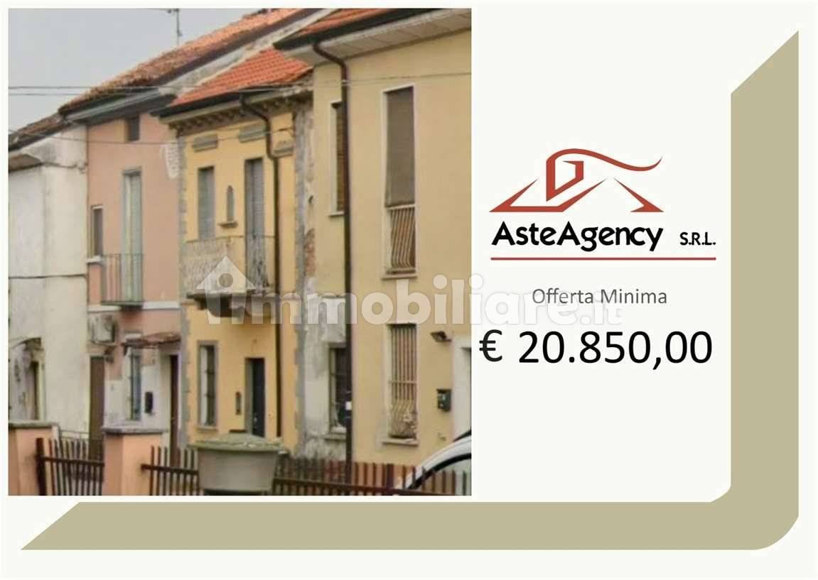 Casa indipendente in vendita a Linarolo