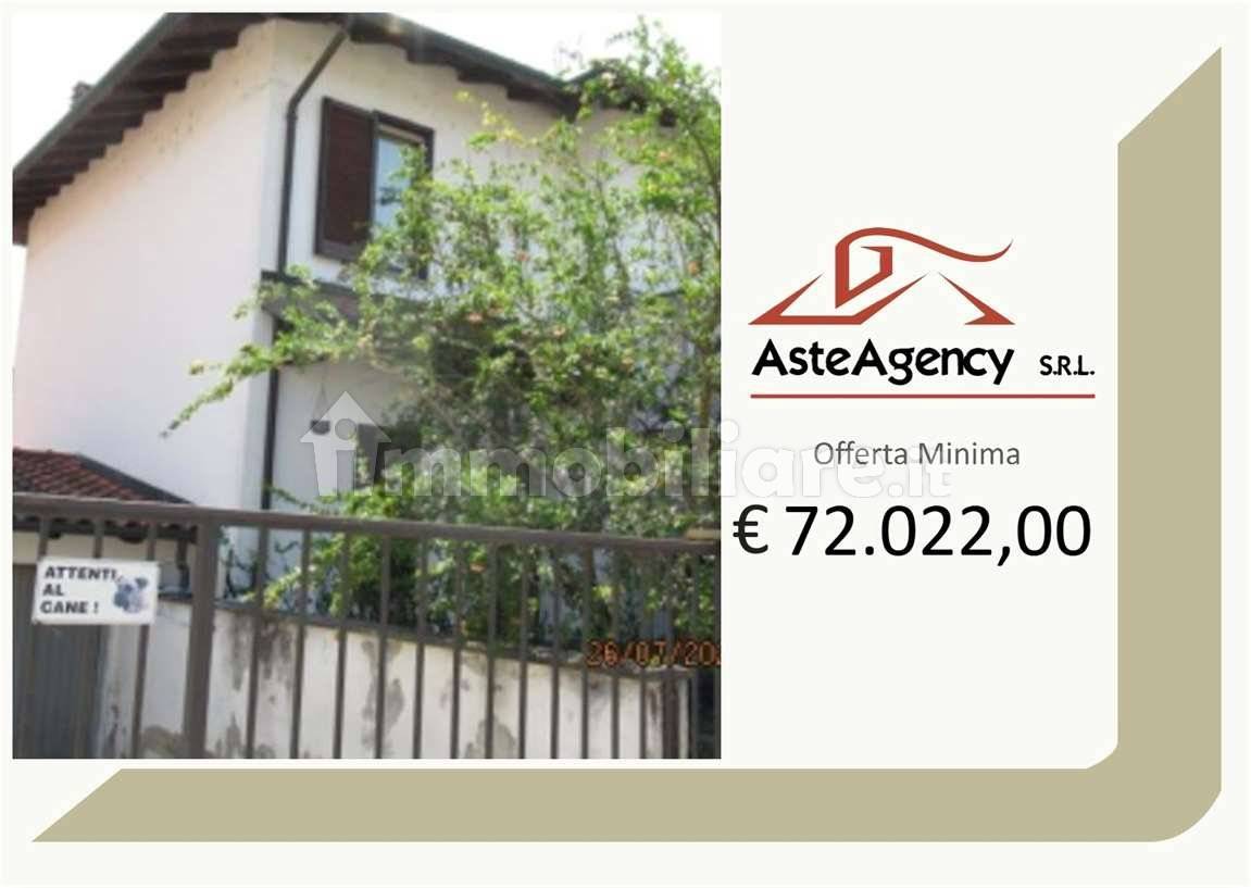 Villa in vendita a Parona