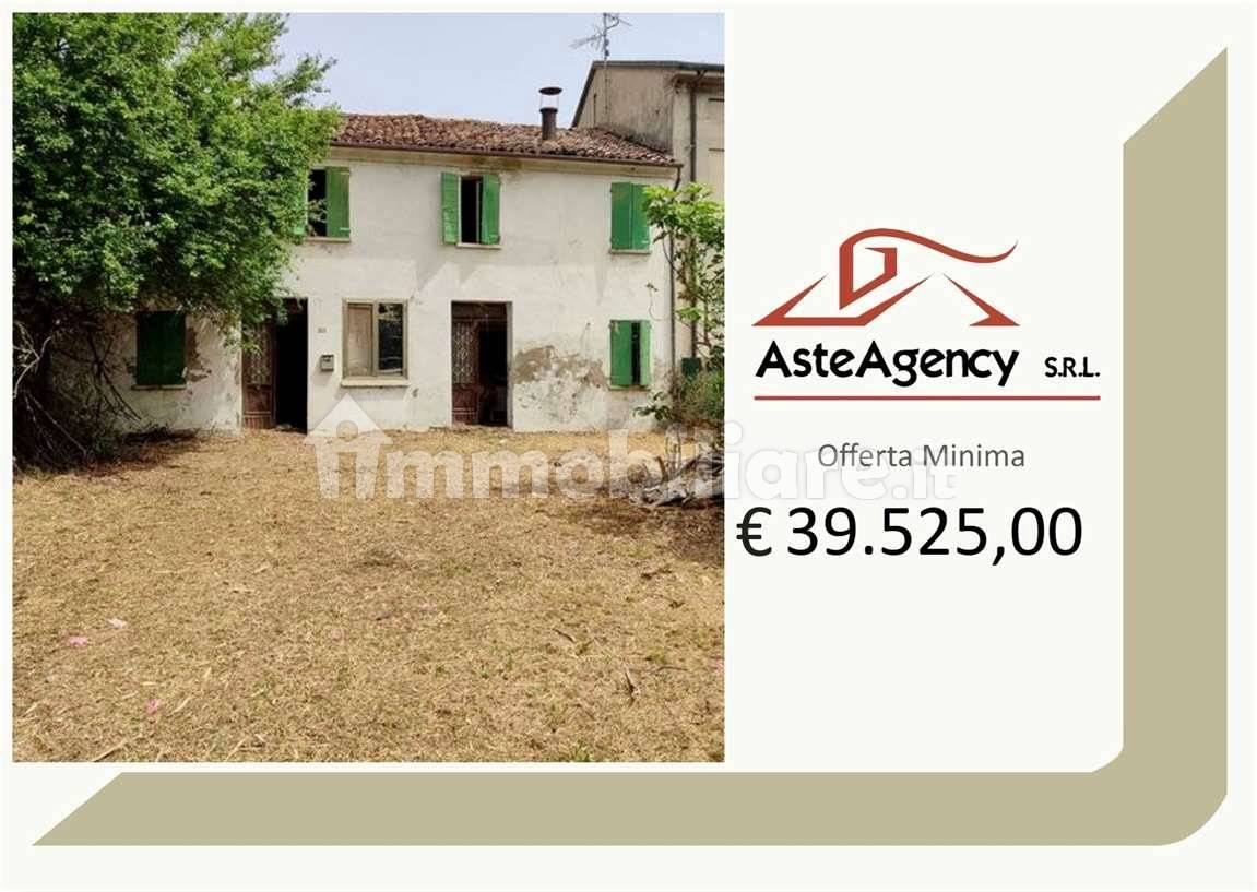 Casa indipendente in vendita a Poggio Rusco