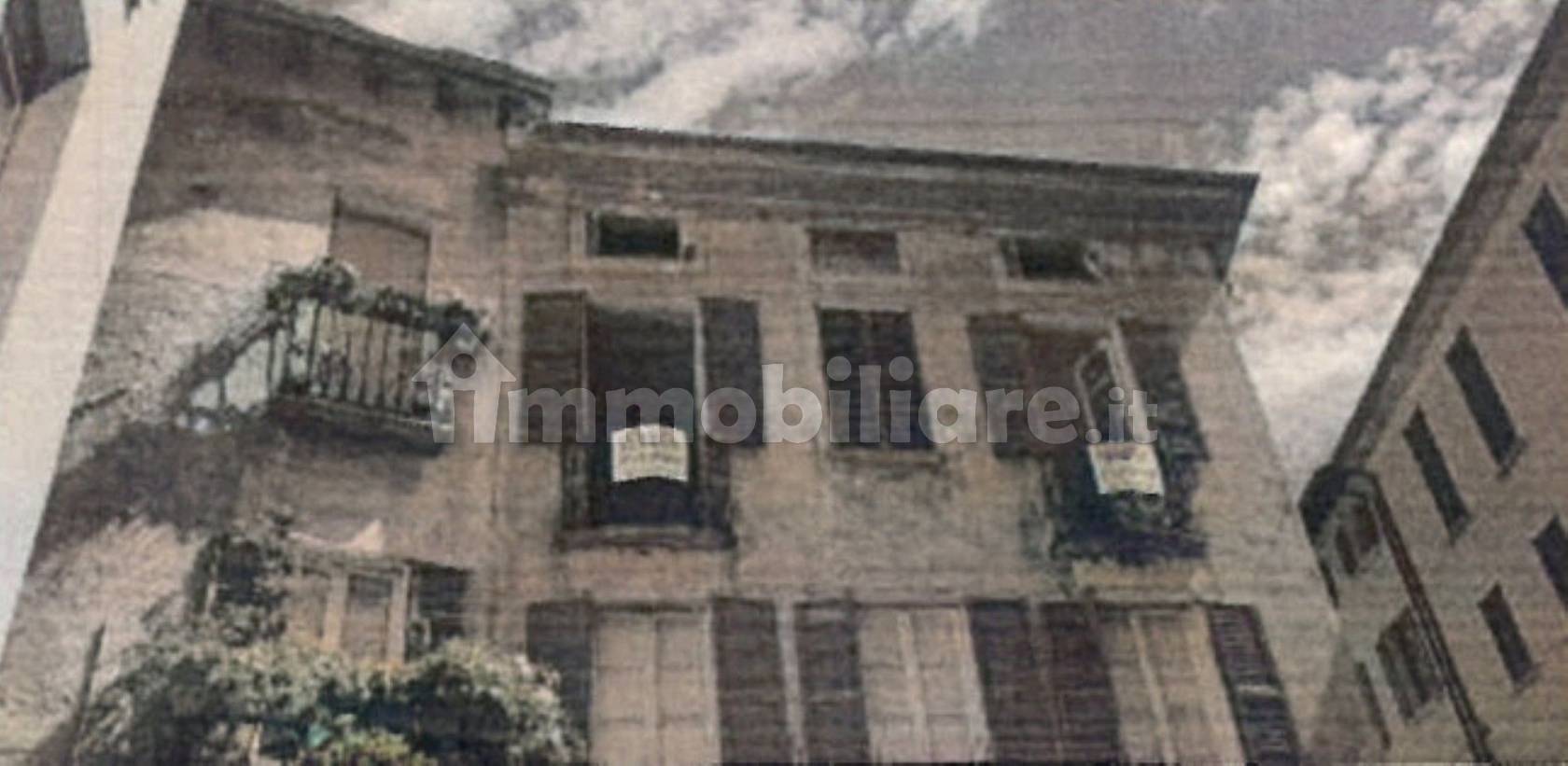 Appartamento in vendita a Chiavenna