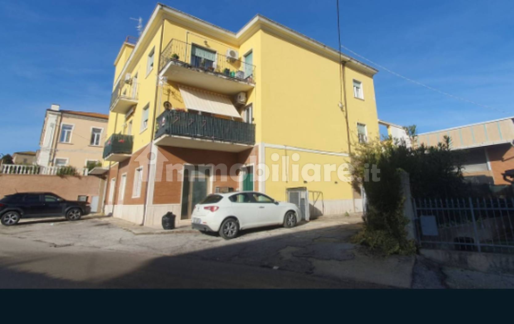 Appartamento in vendita a Controguerra