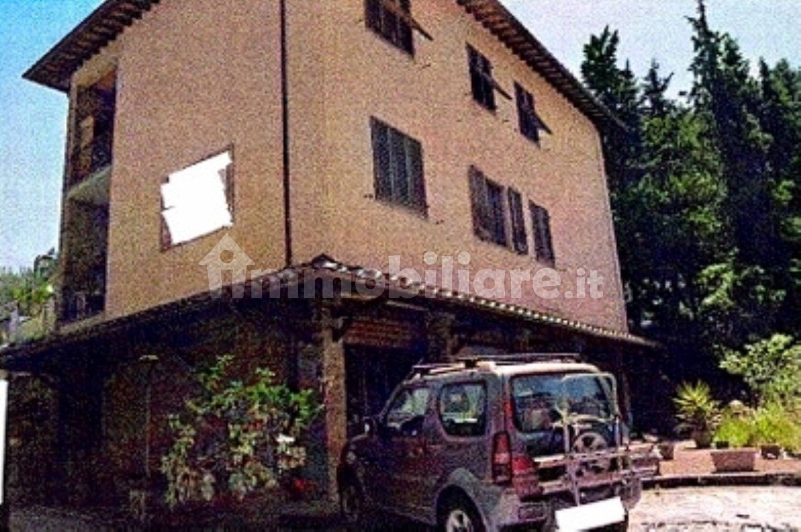 Appartamento in vendita a Reggello