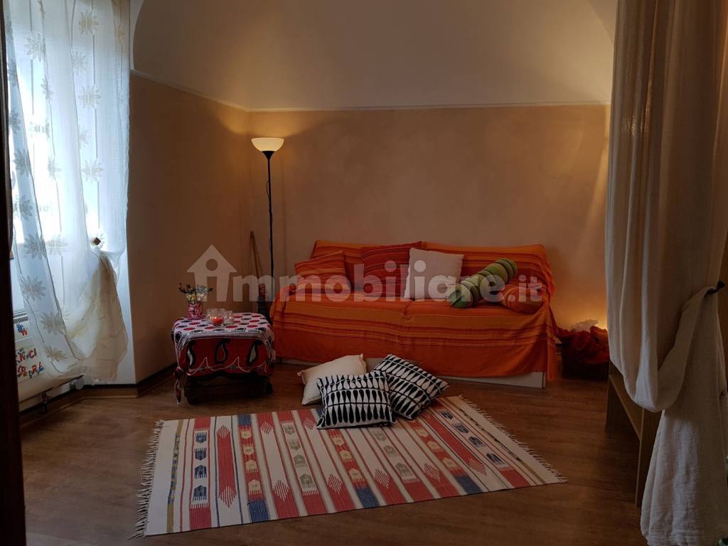 Salone