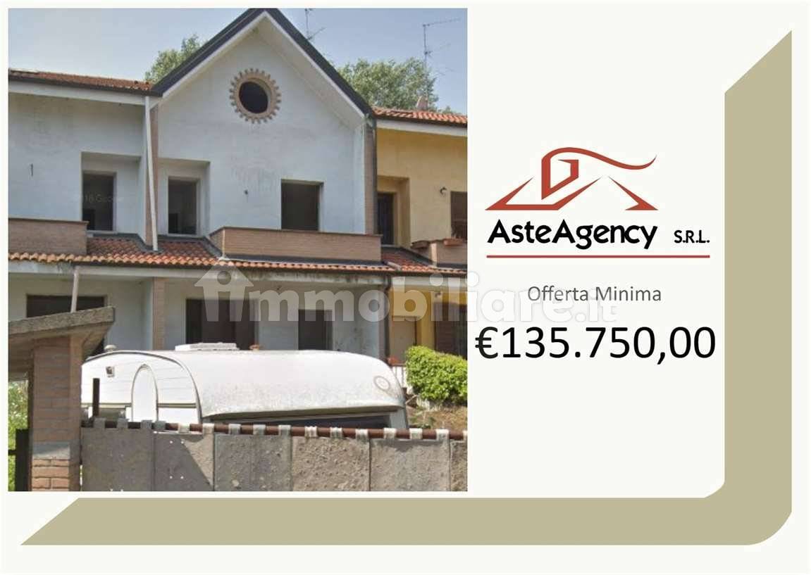 Villetta a schiera in vendita a Assago