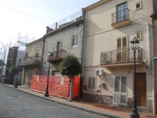 Zona