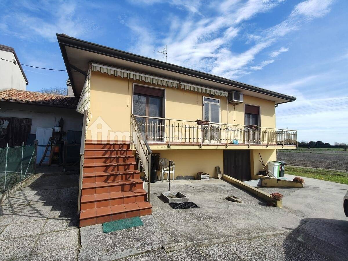 Villa in vendita a Rosolina